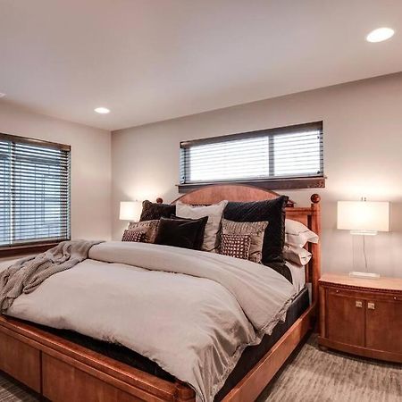 Luxury Townhome On The Park With Bridger Mtn Views 博兹曼 外观 照片