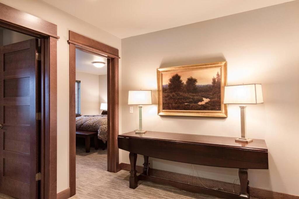 Luxury Townhome On The Park With Bridger Mtn Views 博兹曼 外观 照片